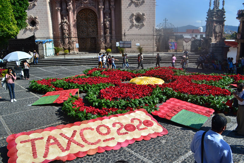 Taxco, el pueblo mágico más laberíntico que puedas visitar  Un pueblo que te transporta al pasado con solo caminar por sus calles 